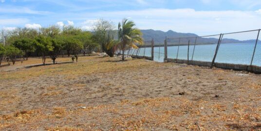 Propiedad Playa Viyella / Carretera Francisco Del Rosario Sanchez